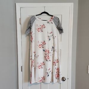 Floral Xxl Cotton Dress with Striped Sleeves